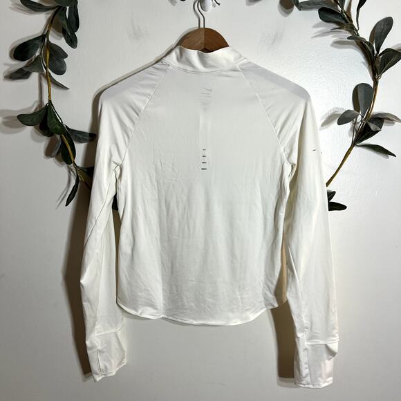 NWT Nike Swift Pullover - Picture 6 of 6